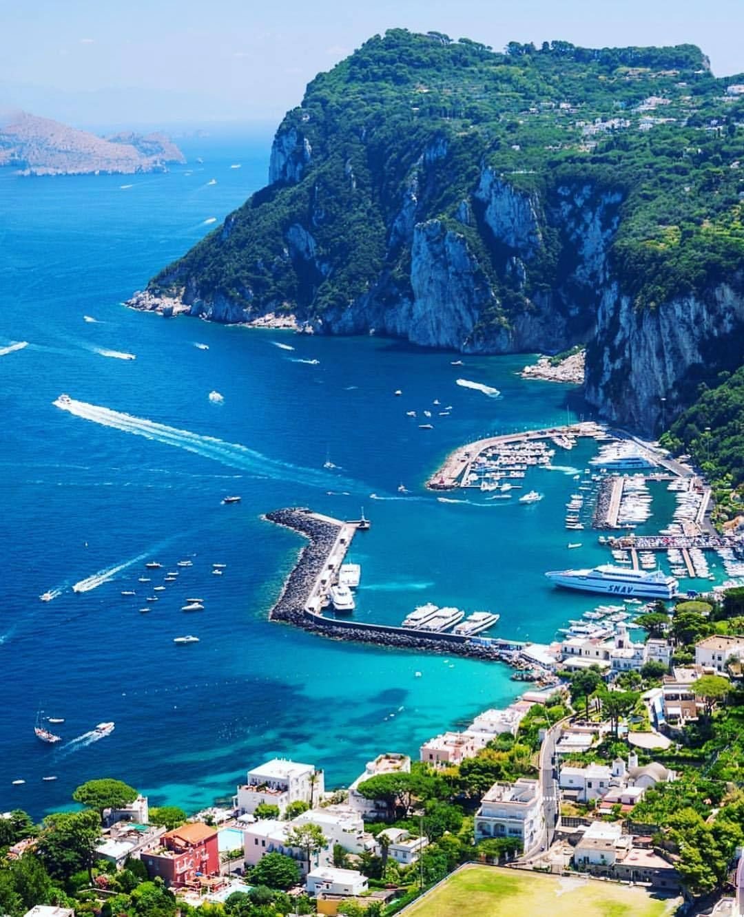 Остров Capri Италия