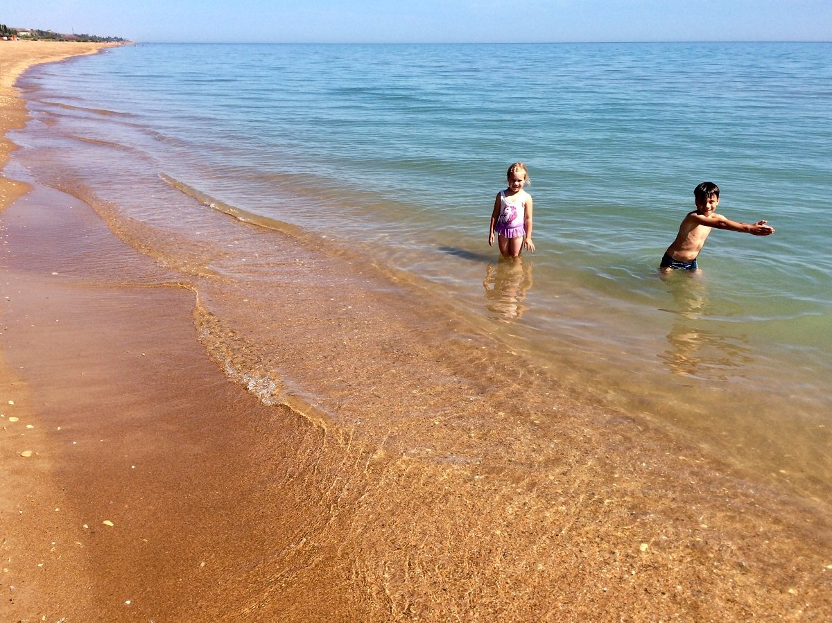 Каспийское море пляж Избербаш