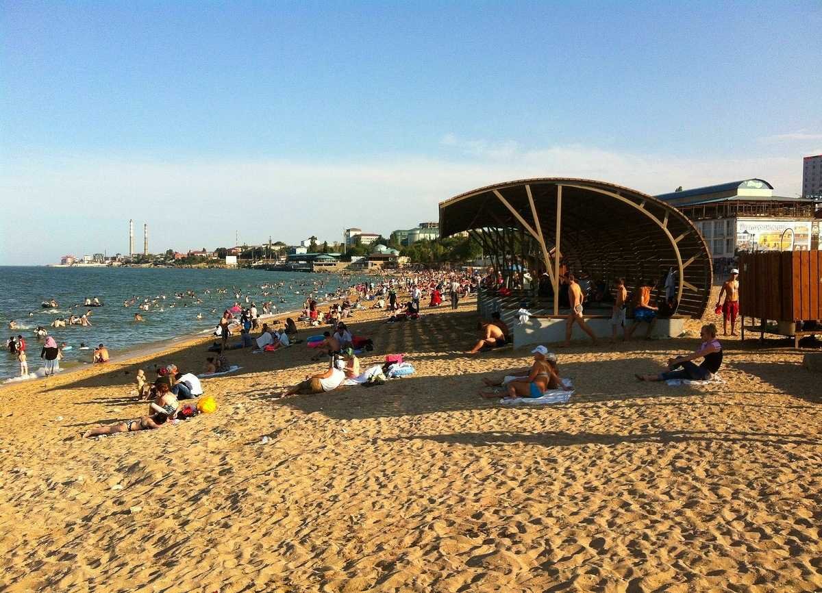 Каспийское море Махачкала пляж
