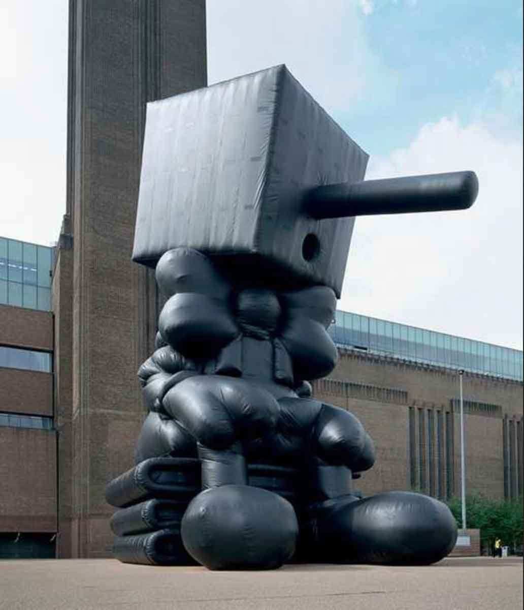 Скульптура лондонского дизайнера Дэна Хуперта, 2014