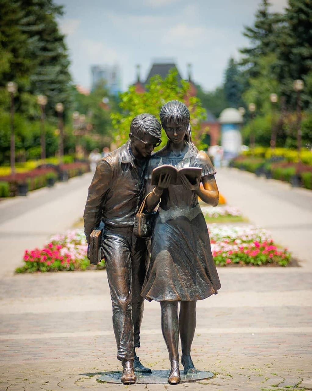 Краснодар памятник Шурику