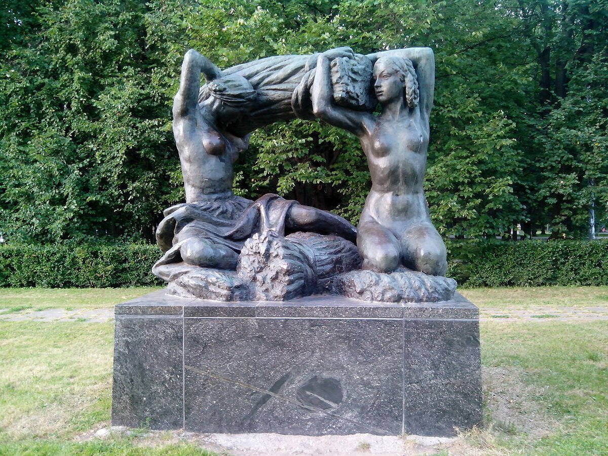 Вера Мухина скульптура хлеб