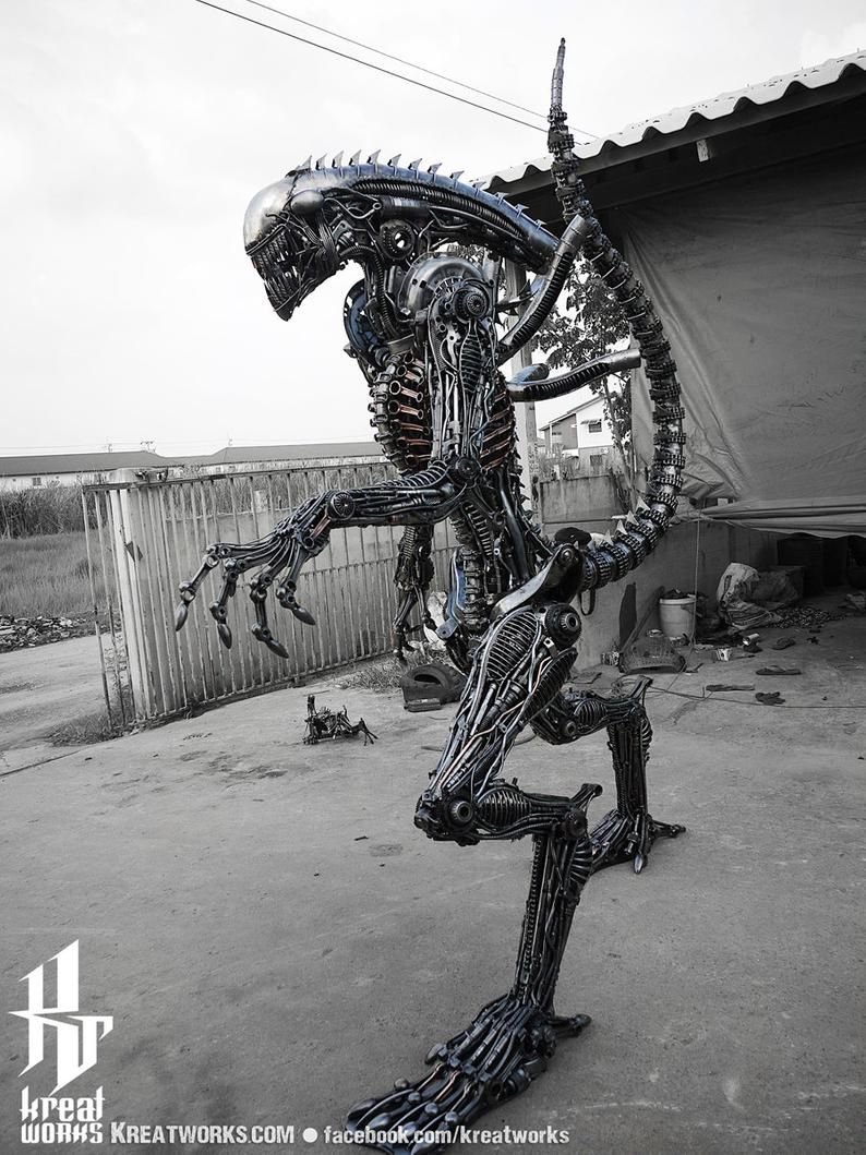 Xenomorph Sideshow