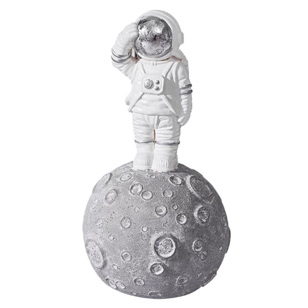 Статуэтка космонавт