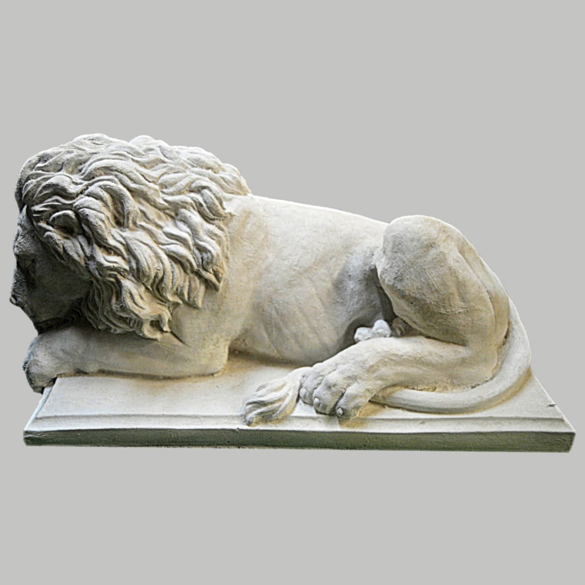 «Спящий Лев», мраморная скульптура, изготовленная в 1792 году.