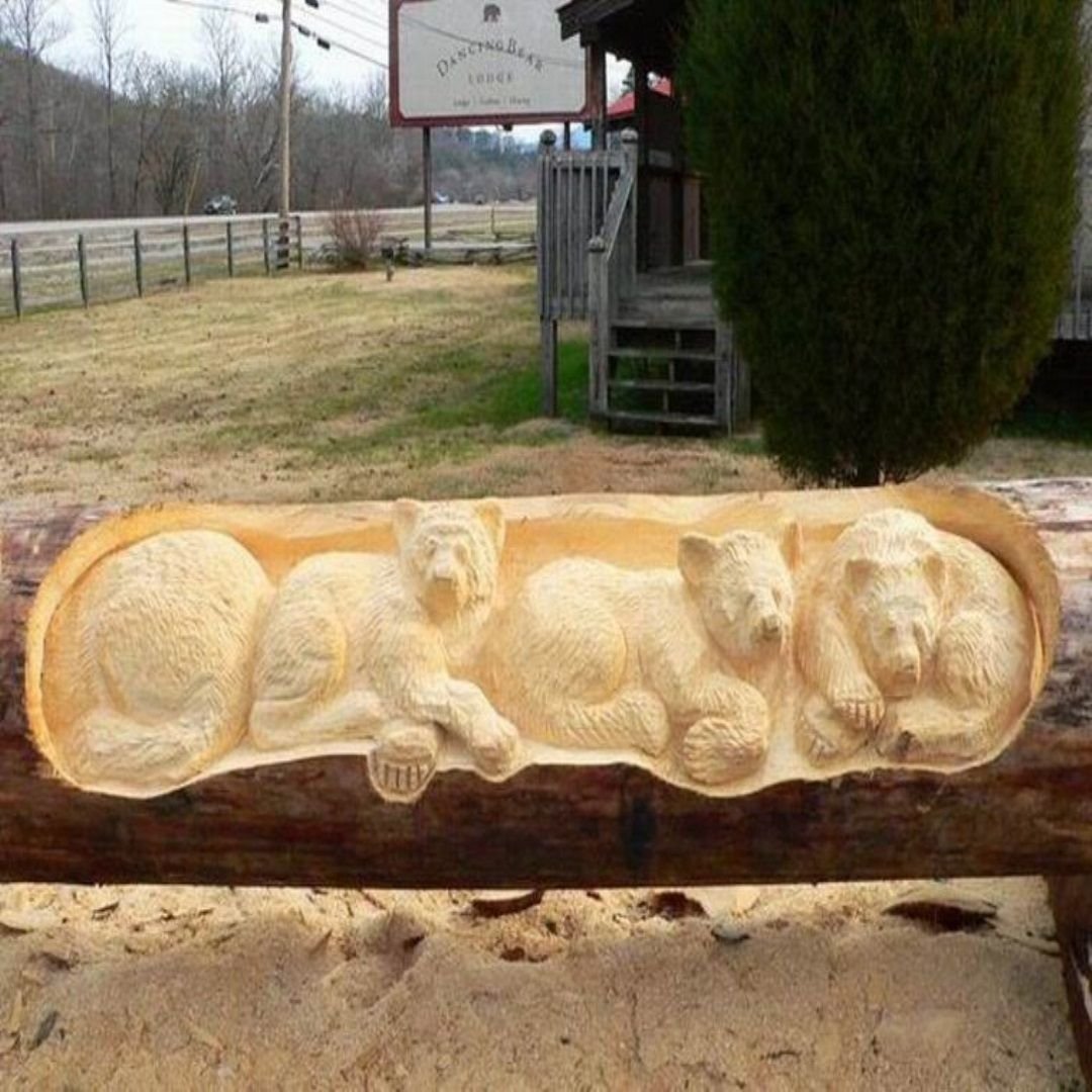 Резьба по дереву из бревна