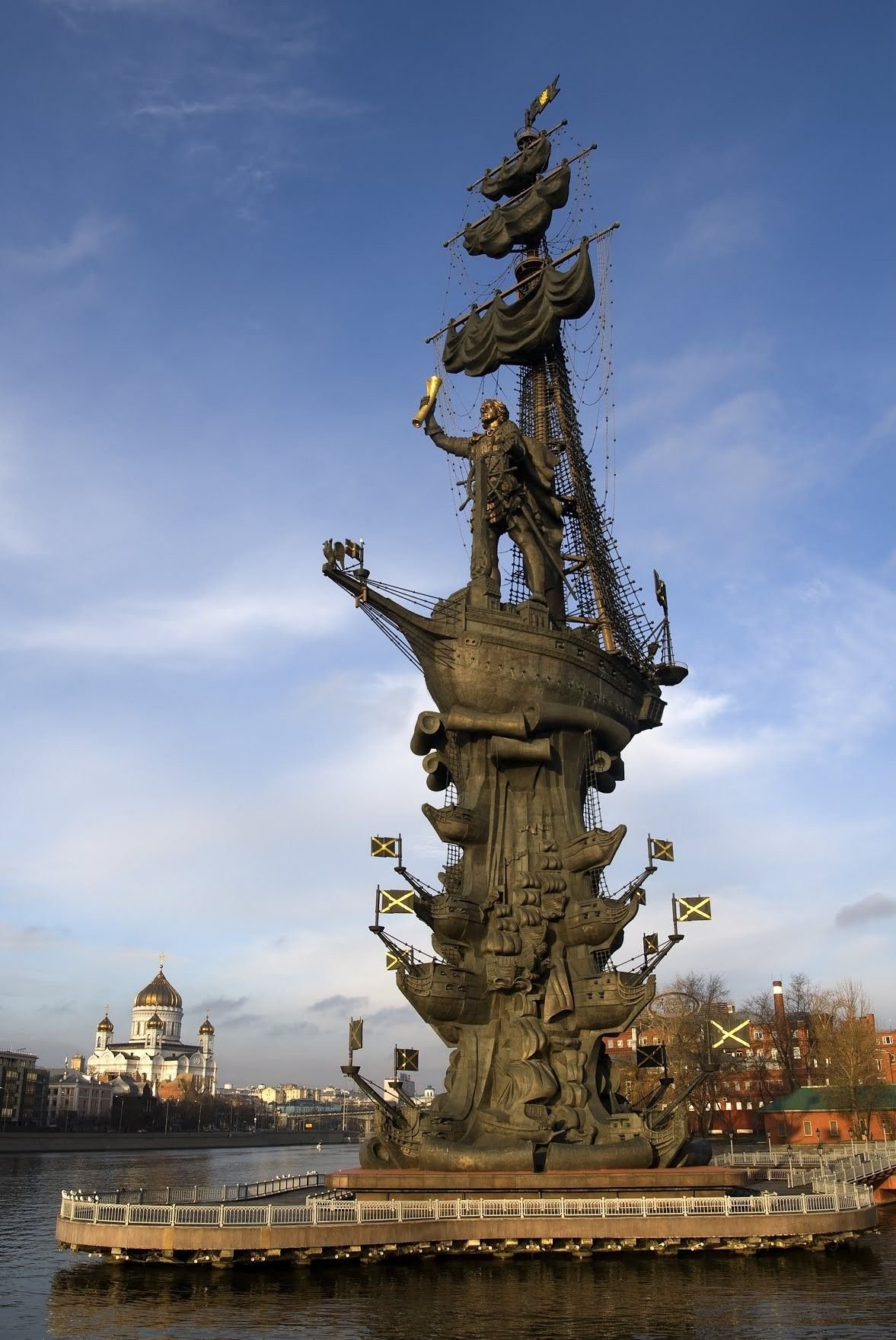 Зураб Церетели памятник Петру 1