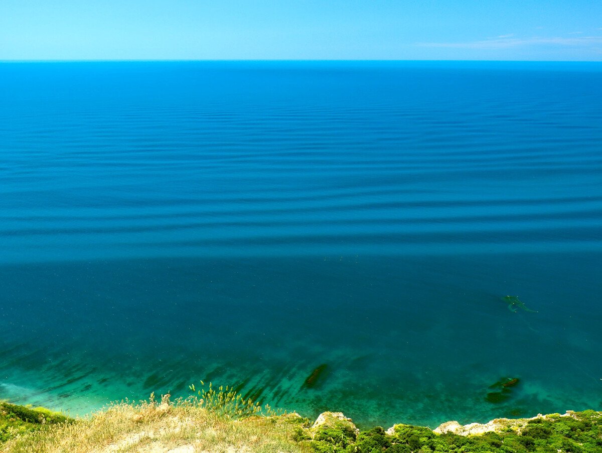 Шторм чёрное море Ольгинка