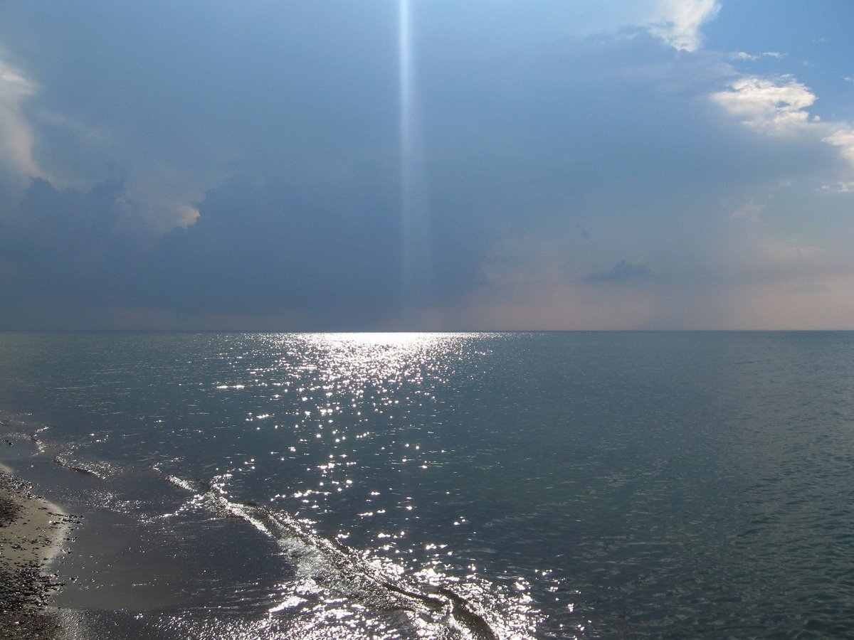 Дождь на черном море
