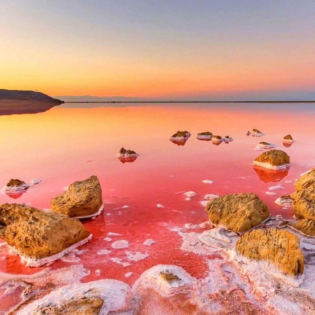Красное и соленое море