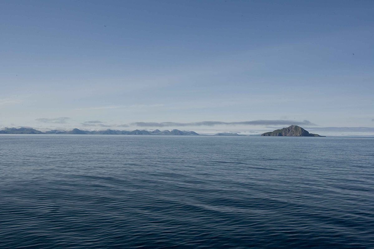Алеутские острова море