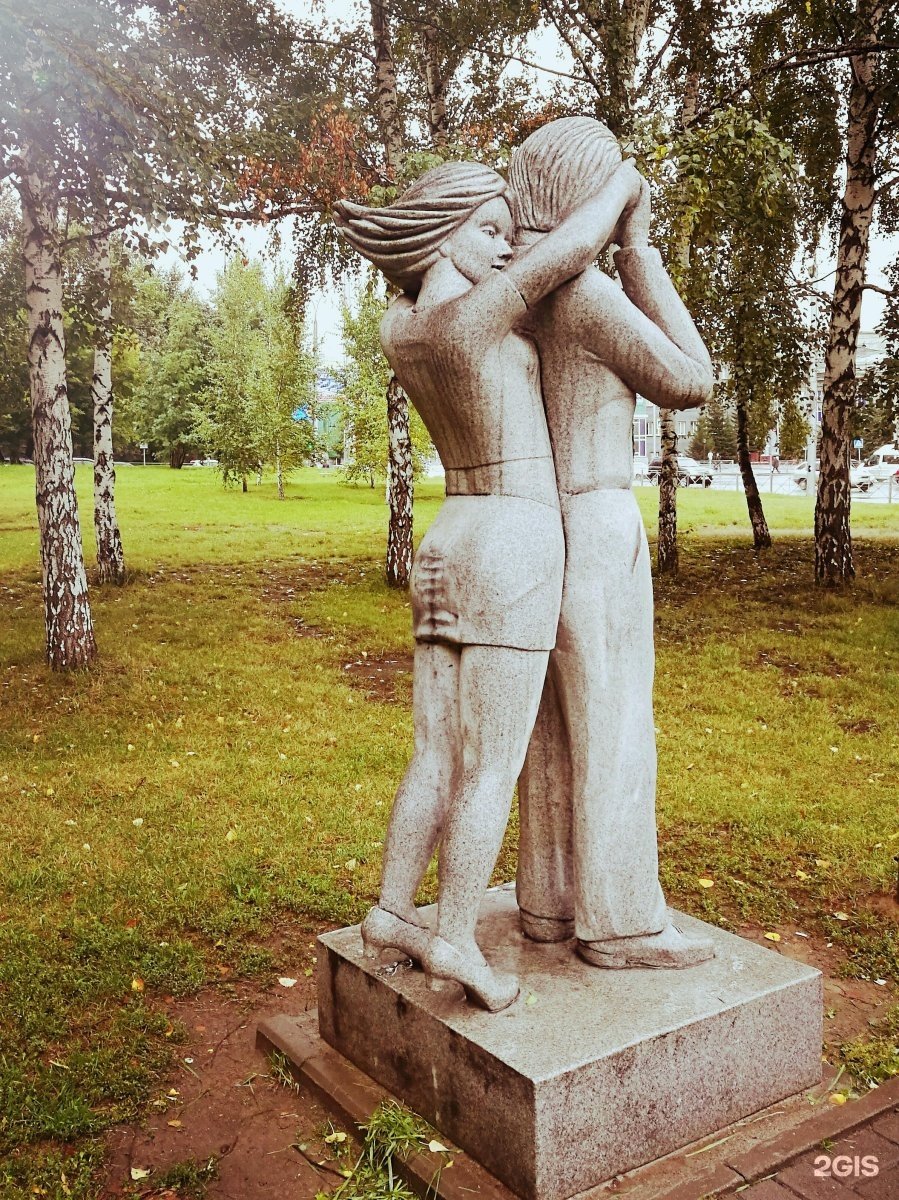 Первое свидание памятник Новосибирск
