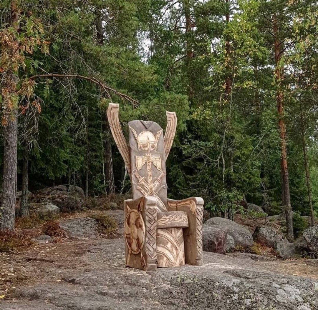 Скульптуры в Монрепо