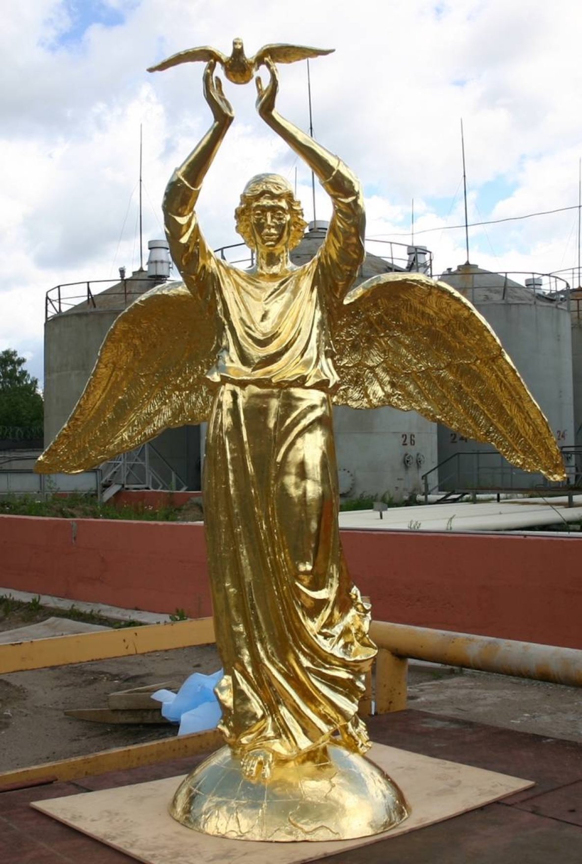 Ангел мира