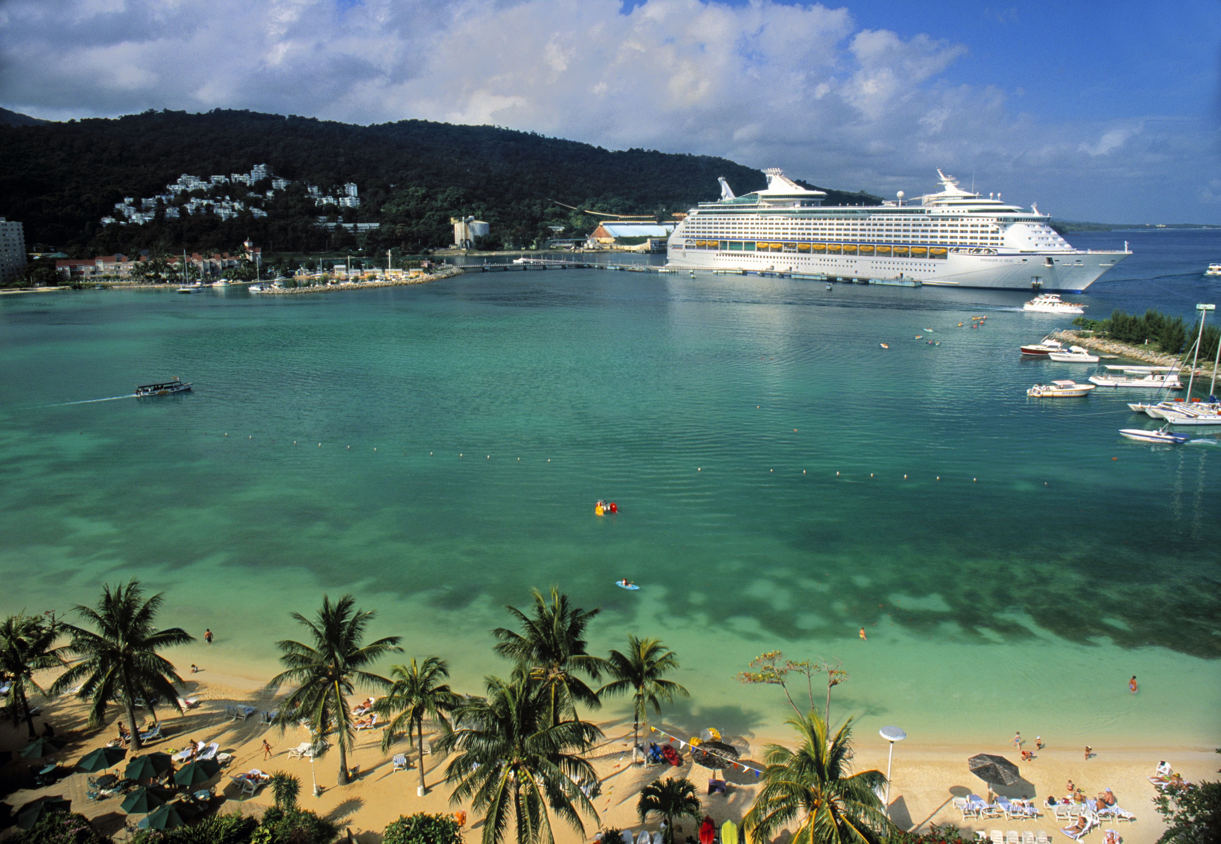Воды карибских островов. Карибы острова. Порт Антонио Ямайка. Карибы Ямайка. Карибы Карибские острова.