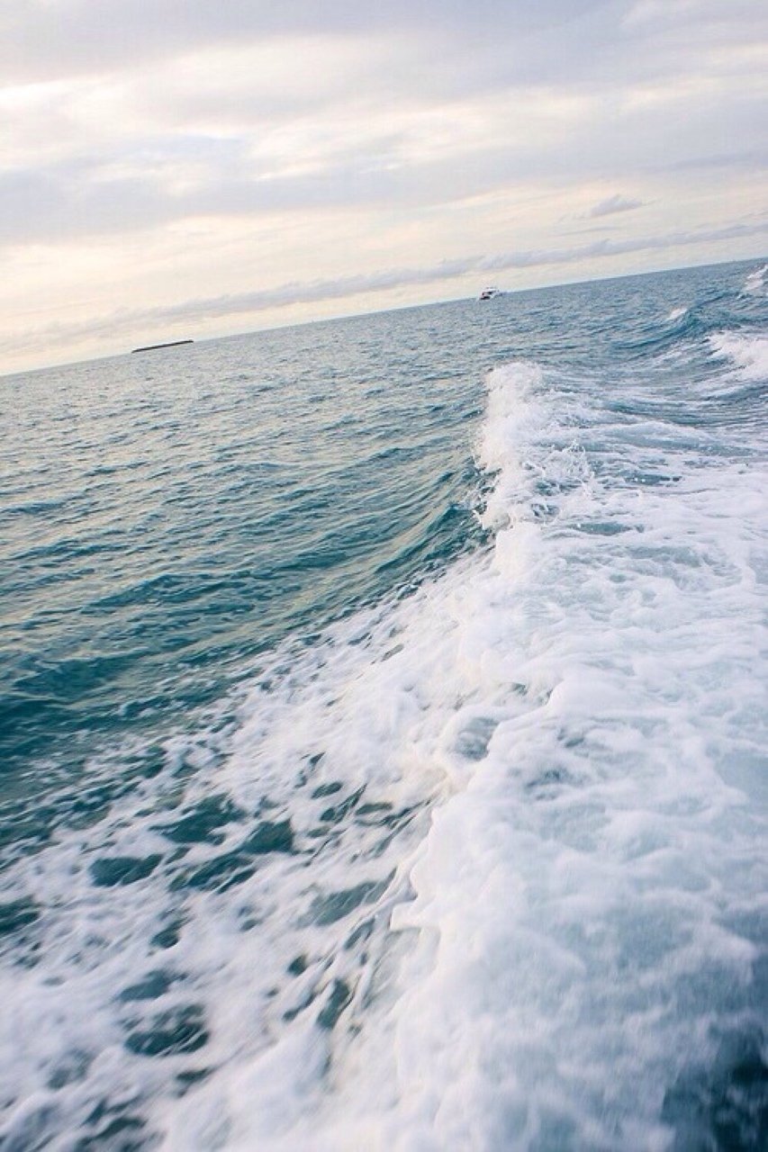 Эстетика грустное море