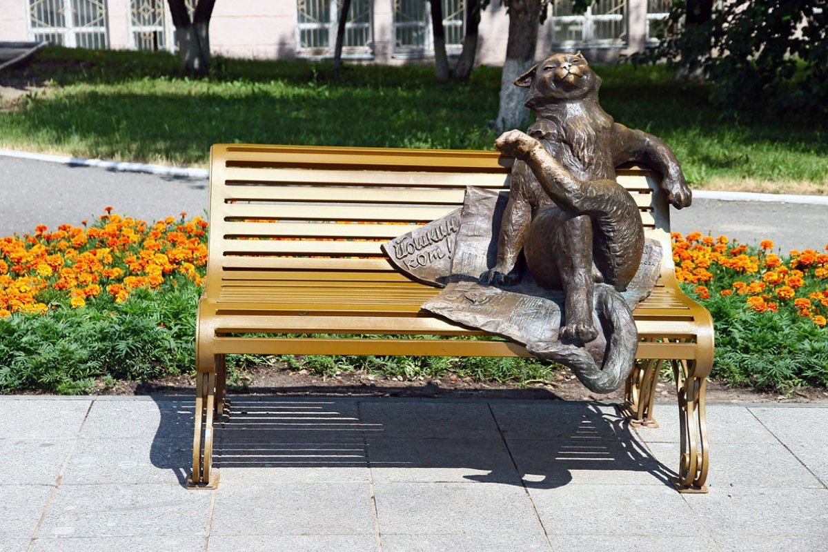Памятник Йошкин кот в Йошкар-Оле