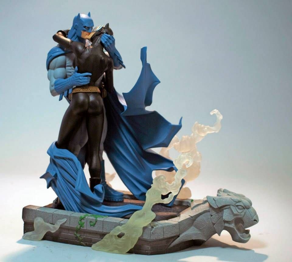 DC Statue