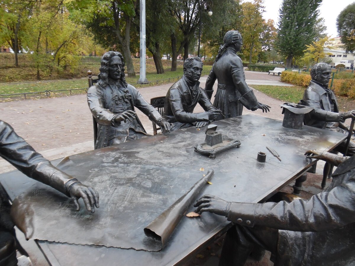 Зодчие Санкт-Петербурга памятник