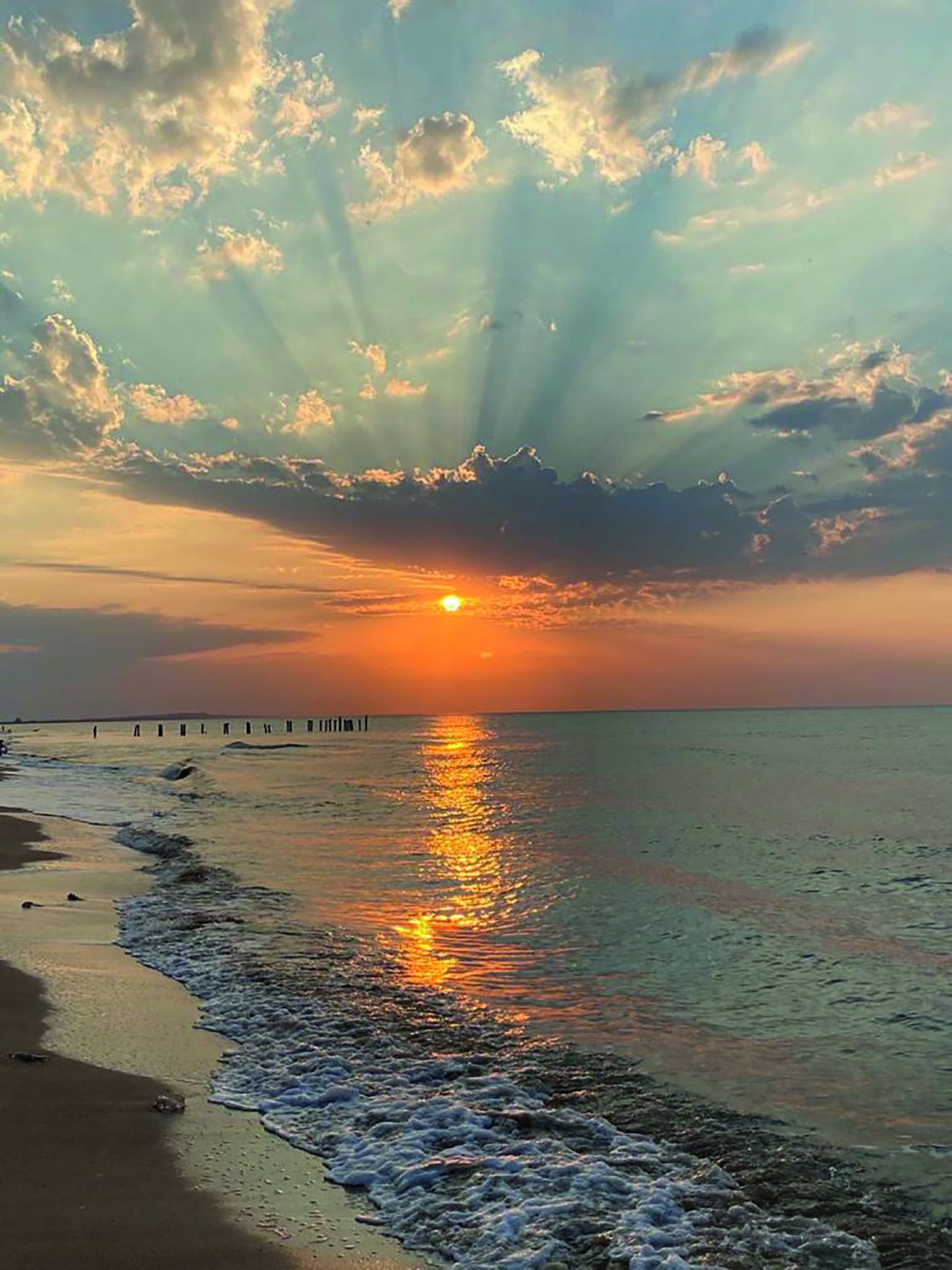 Море станица Голубицкая осень
