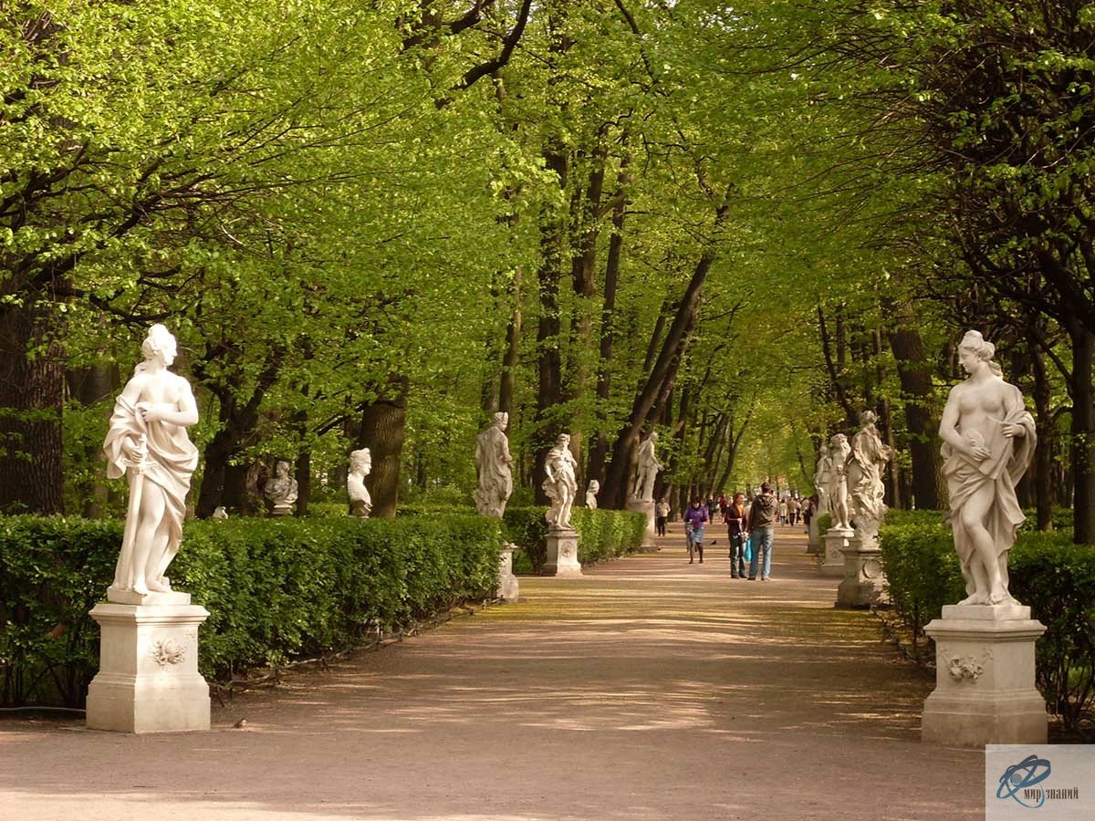 Летний сад в Санкт-Петербурге