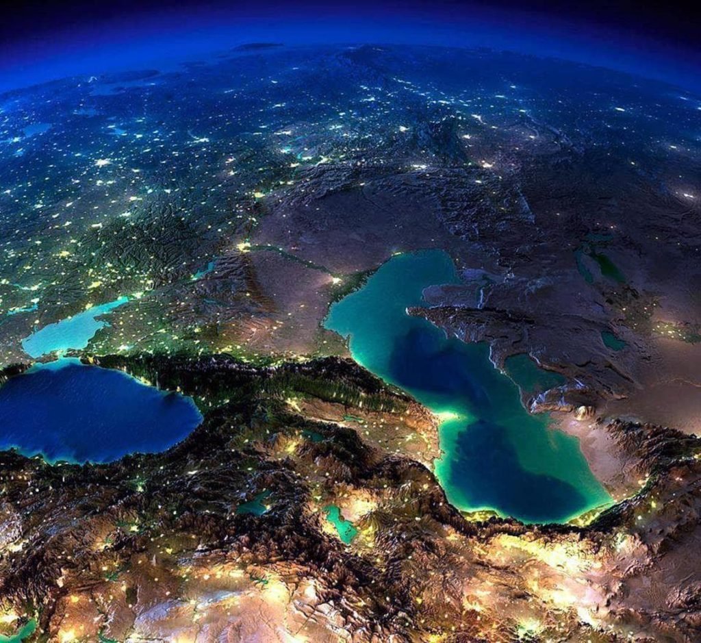 Кавказ и каспийское море