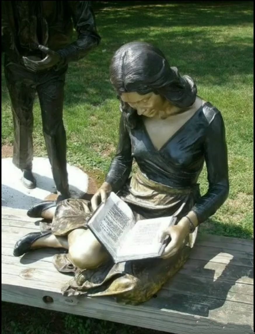 Seward Johnson 'the Reader' 1980, Ursinus Sculpture Park, Collegeville