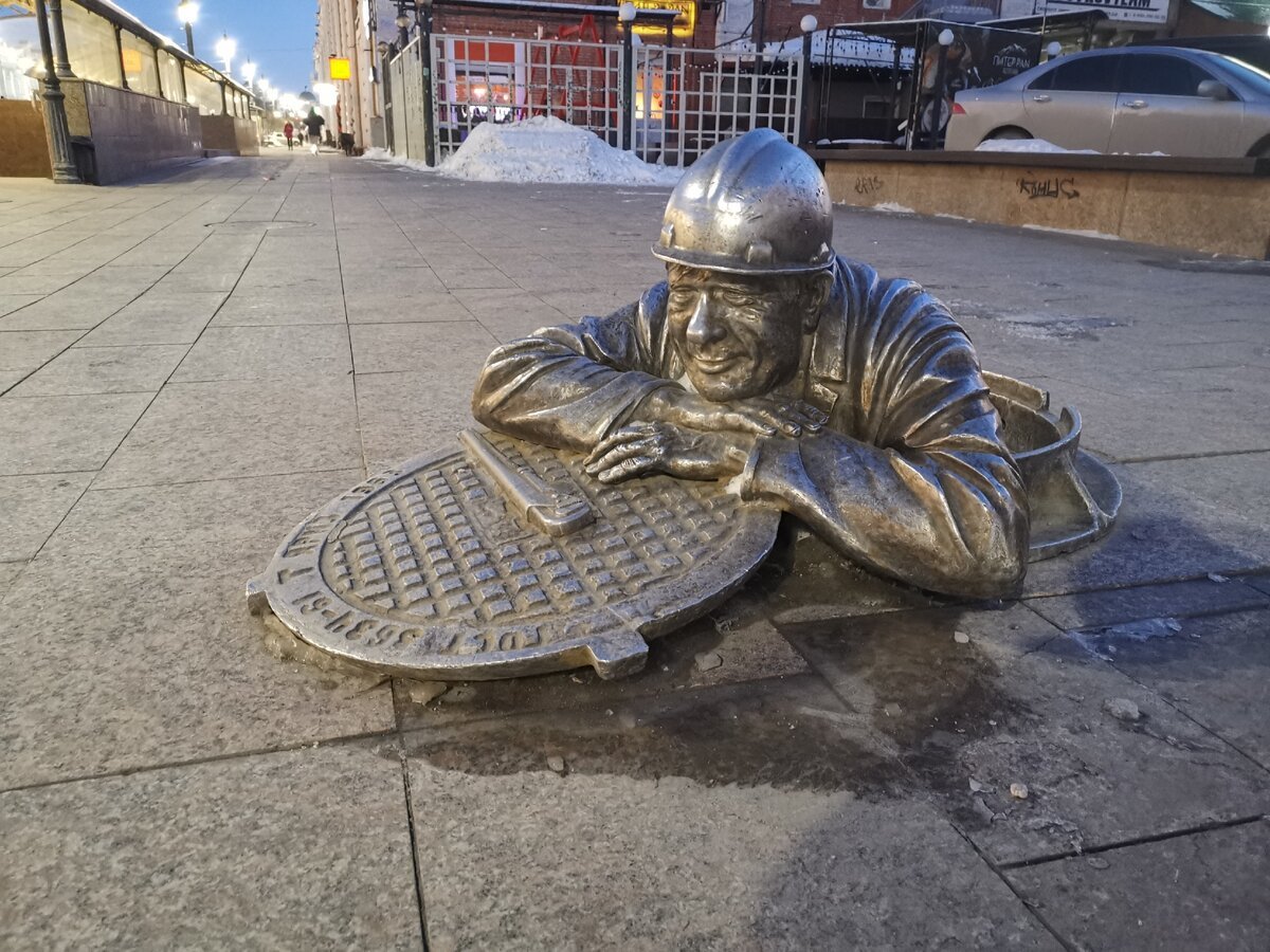Степаныч Омск памятник