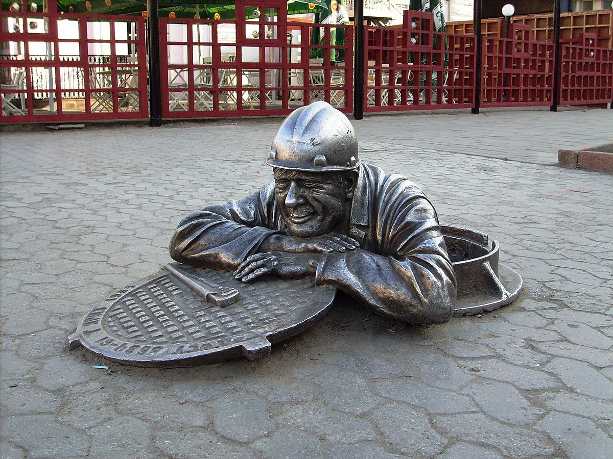 Степаныч Омск памятник