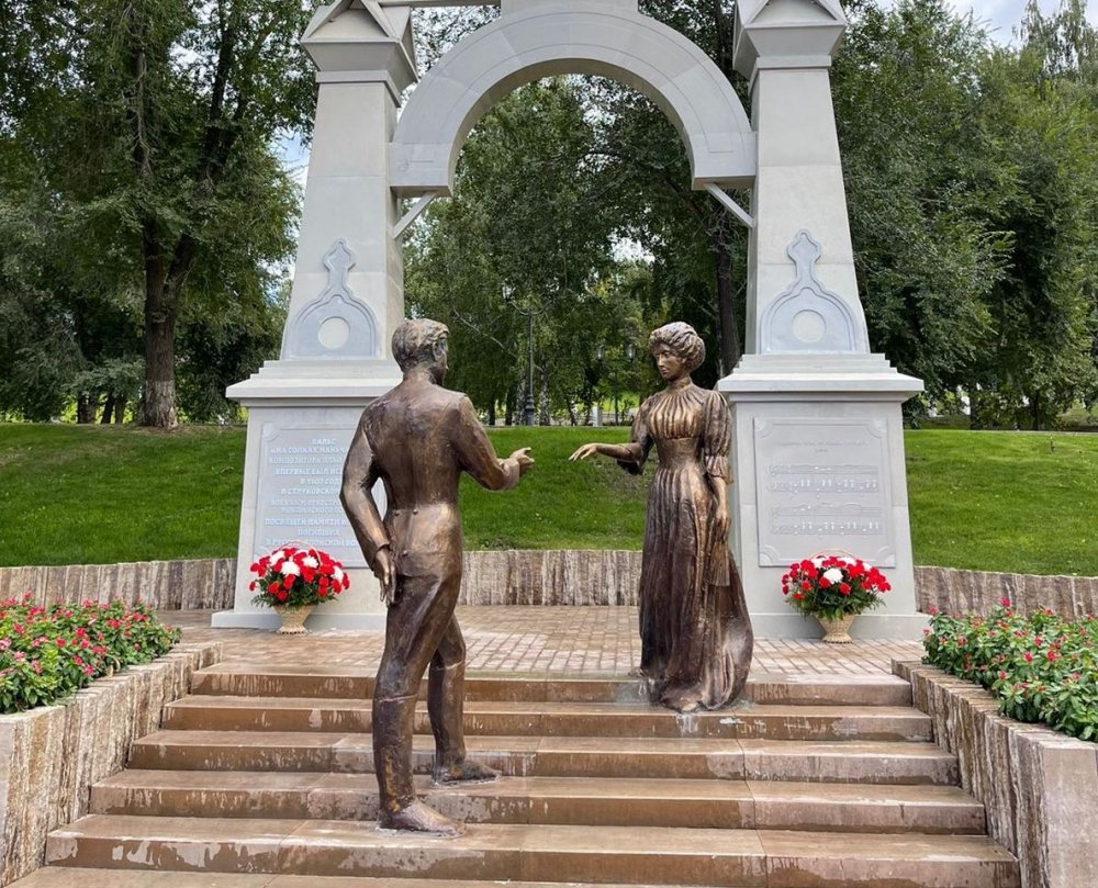Струковский сад Самара памятник