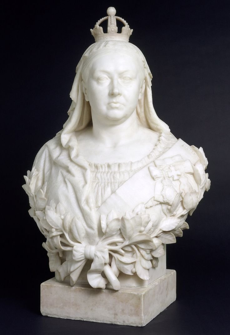 Королева Виктория и бюст Альберта