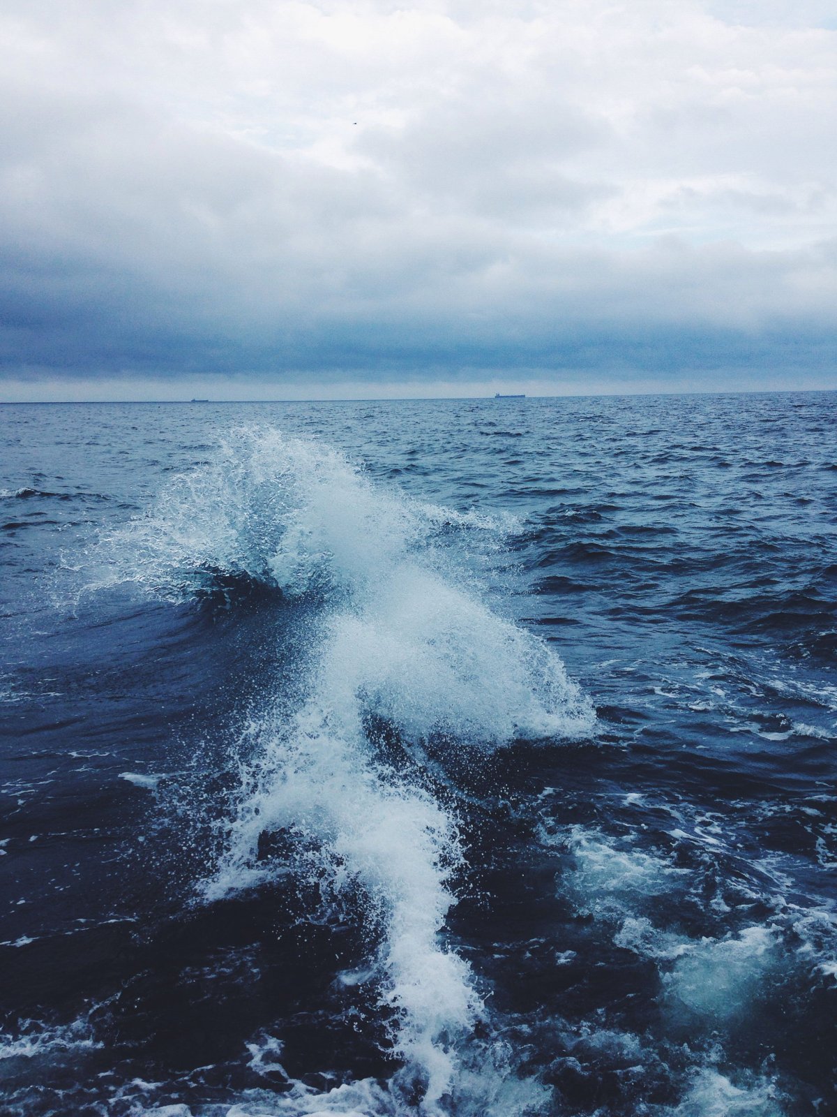 Холодное море