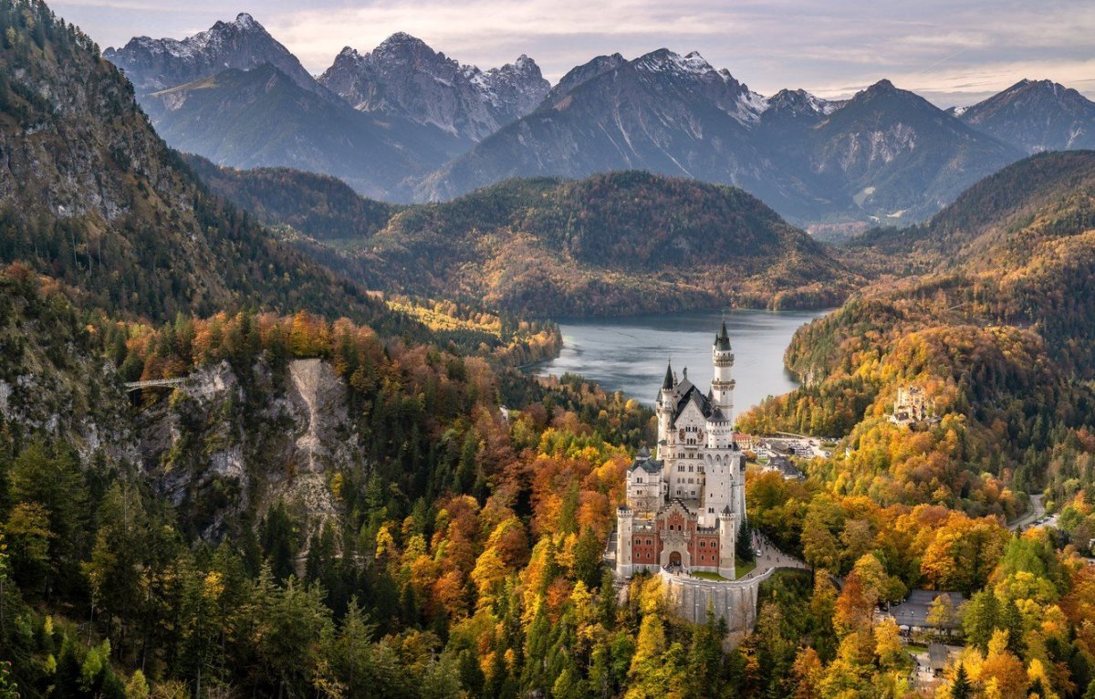 Замок Нойшванштайн Бавария Германия