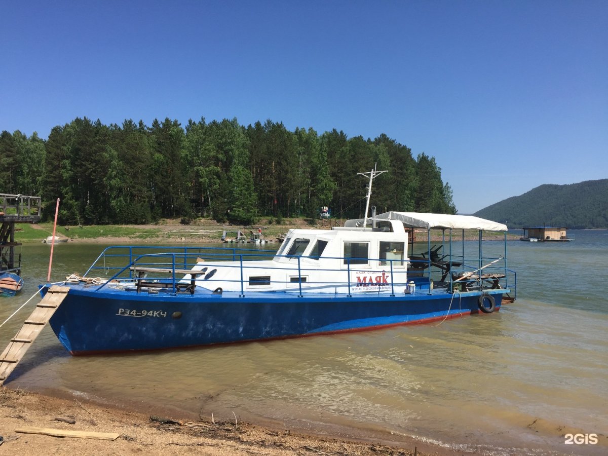 Красноярское море теплоход