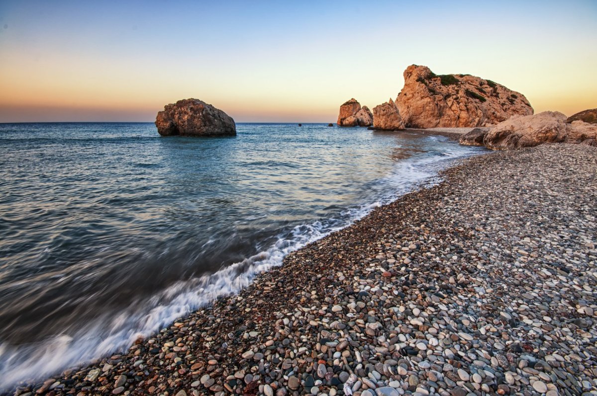 Черное море галечный берег
