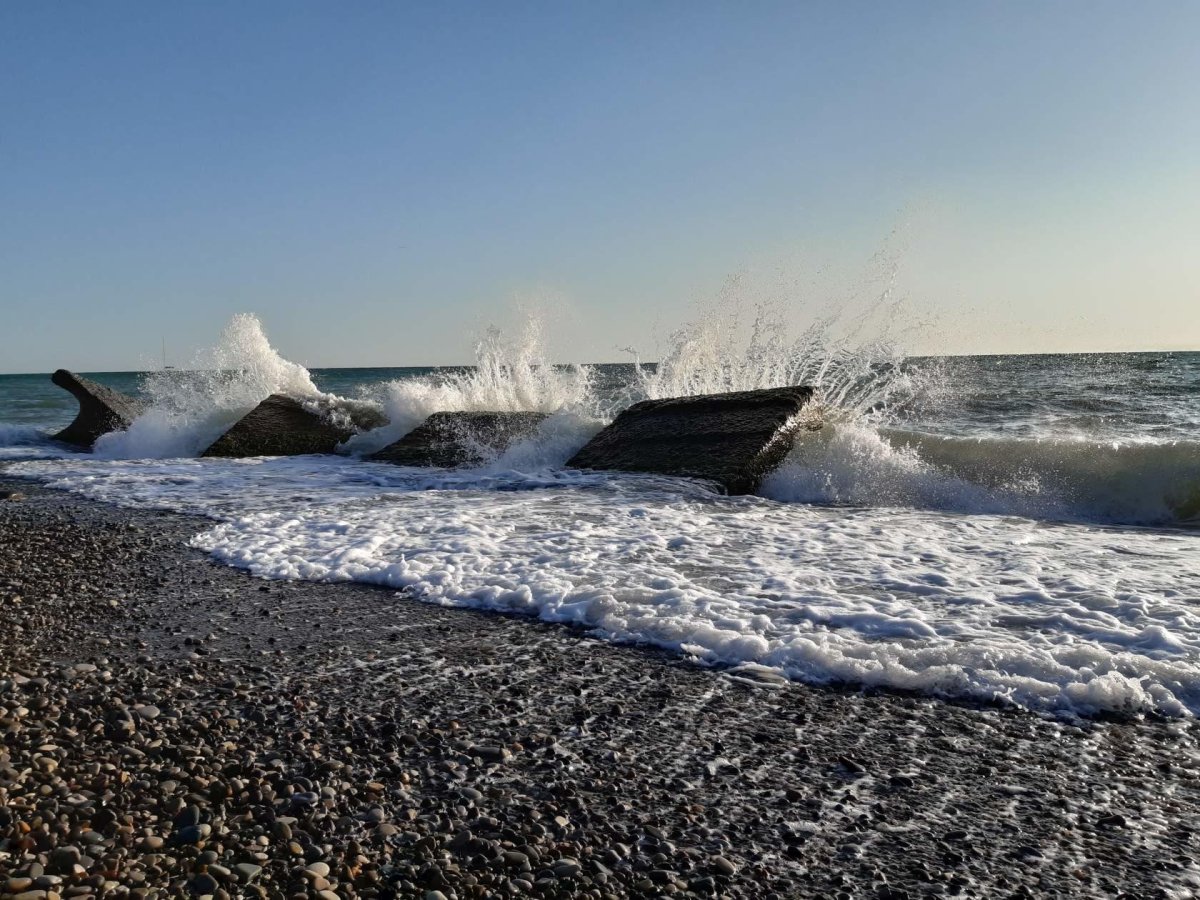 Северное море Лазаревское