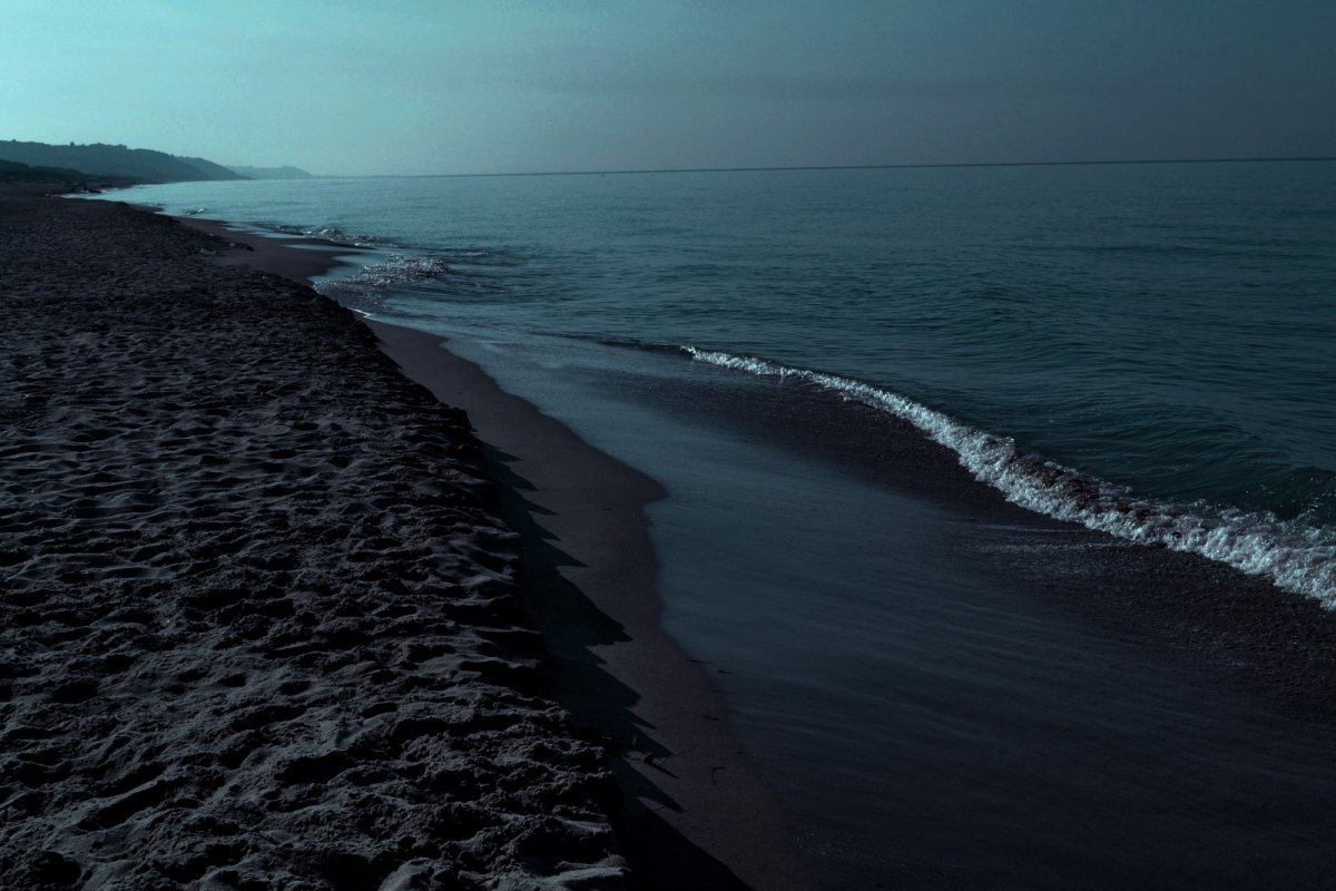 Мрачное море