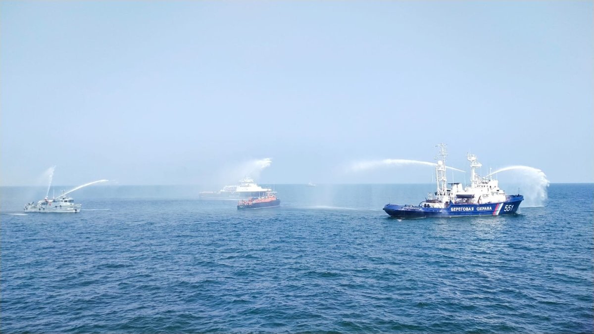 Траулер Баренцево море