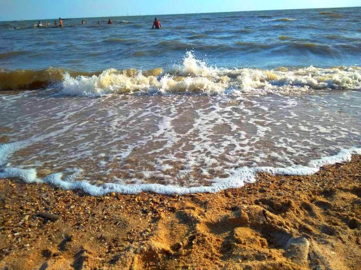 Азовское море Безыменное