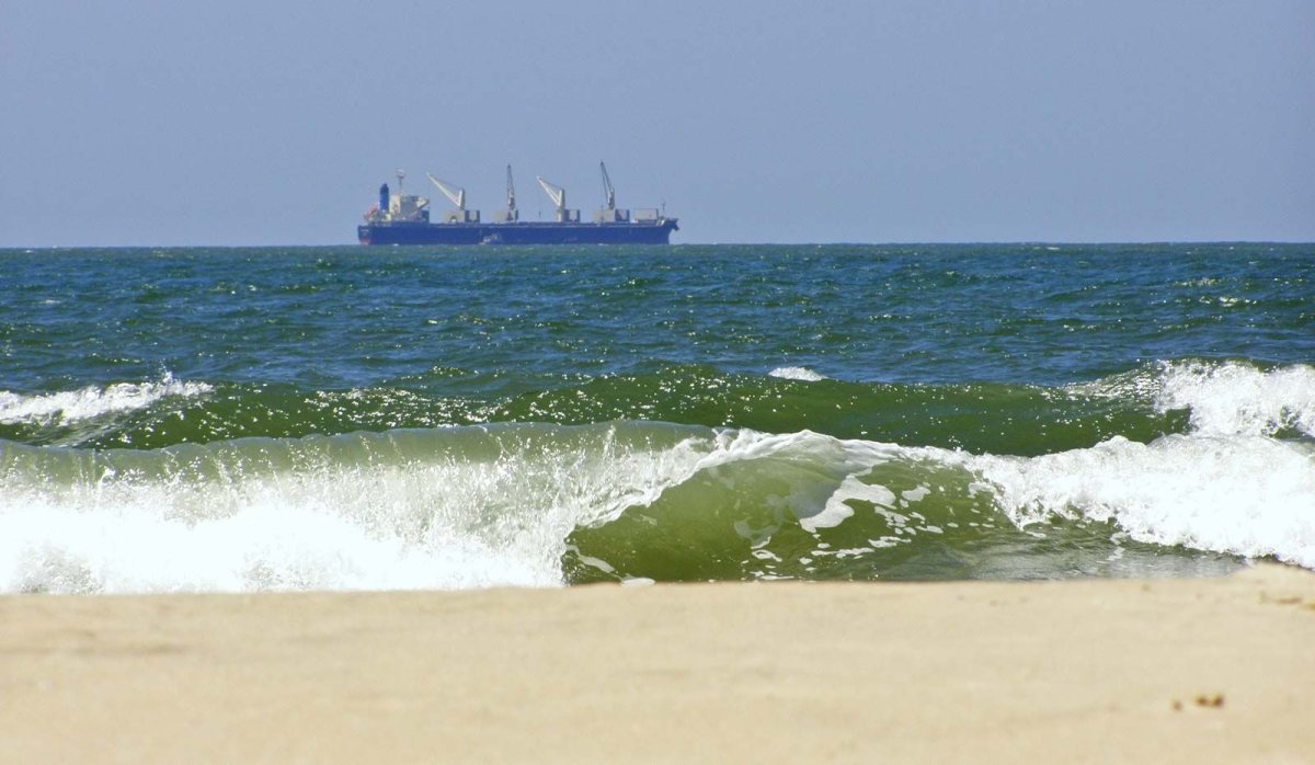 Полузамкнутое Аравийское море