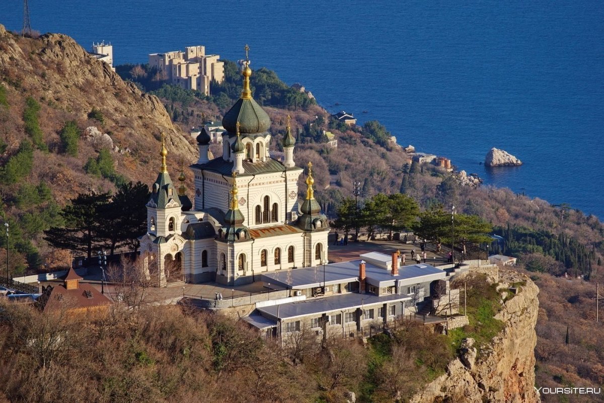 Церковь Воскресения Христова в Форосе