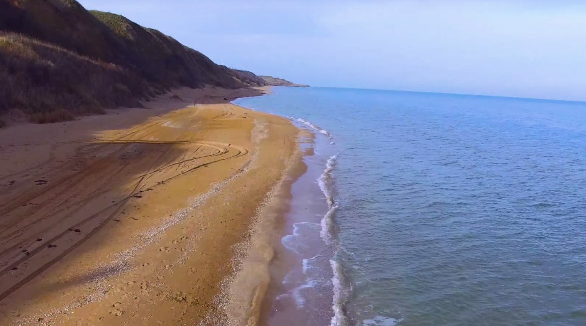 Пляж Кучугуры Азовское море