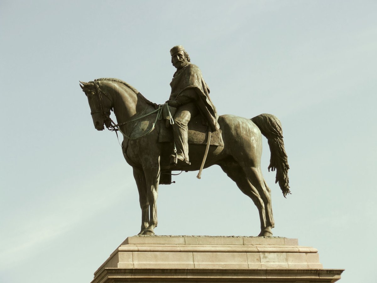 Памятник Гарибальди в Риме