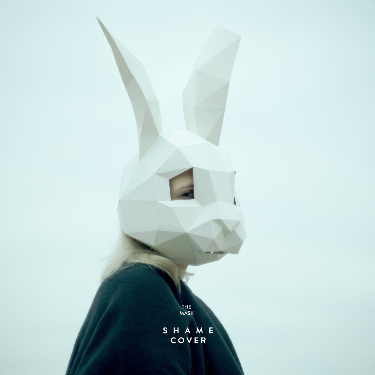 Маска Low Poly Rabbit