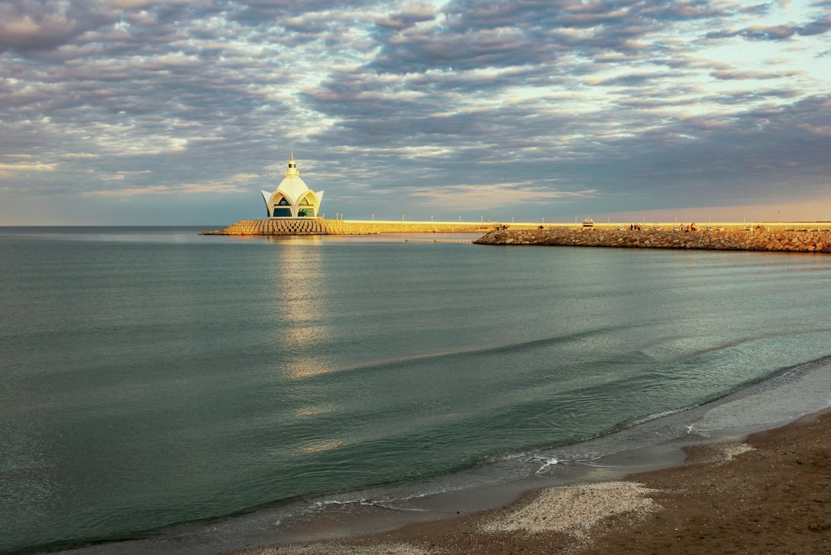 Туркменский берег Каспийского моря