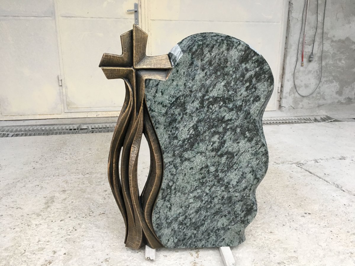 Гранит Olive Green