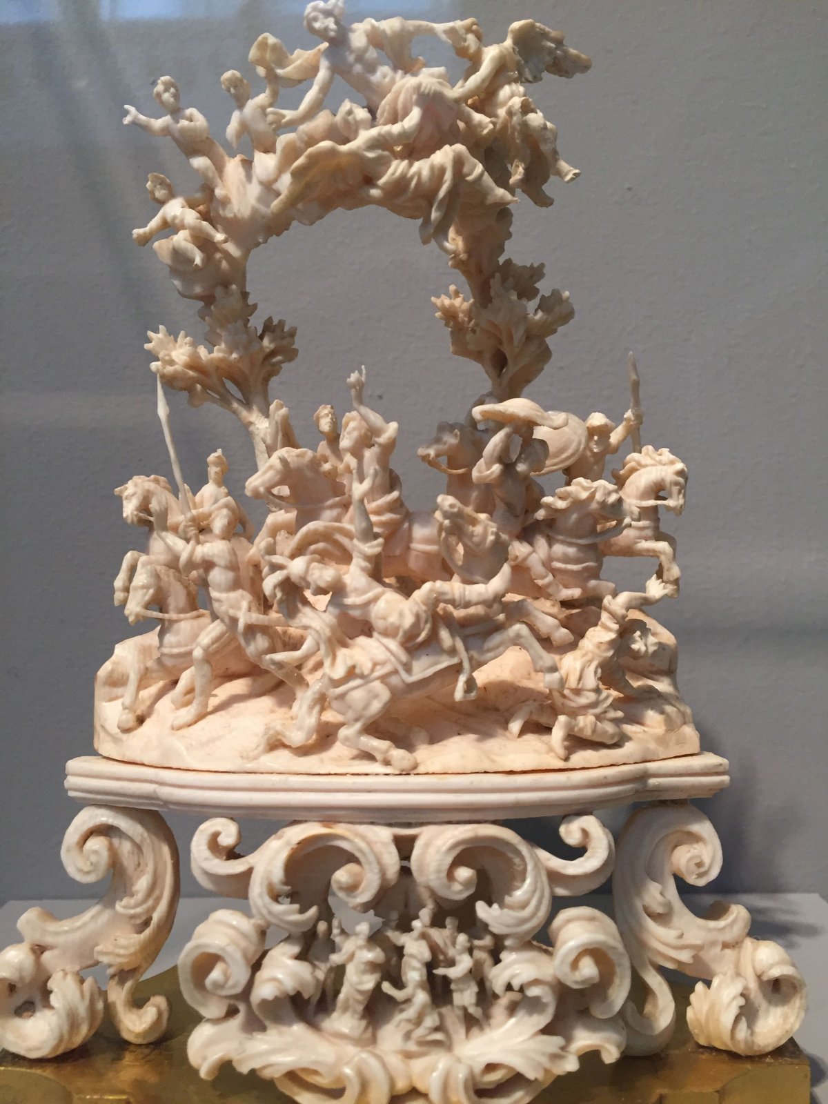 A Chinese Ivory Carved Screen Table with decoration