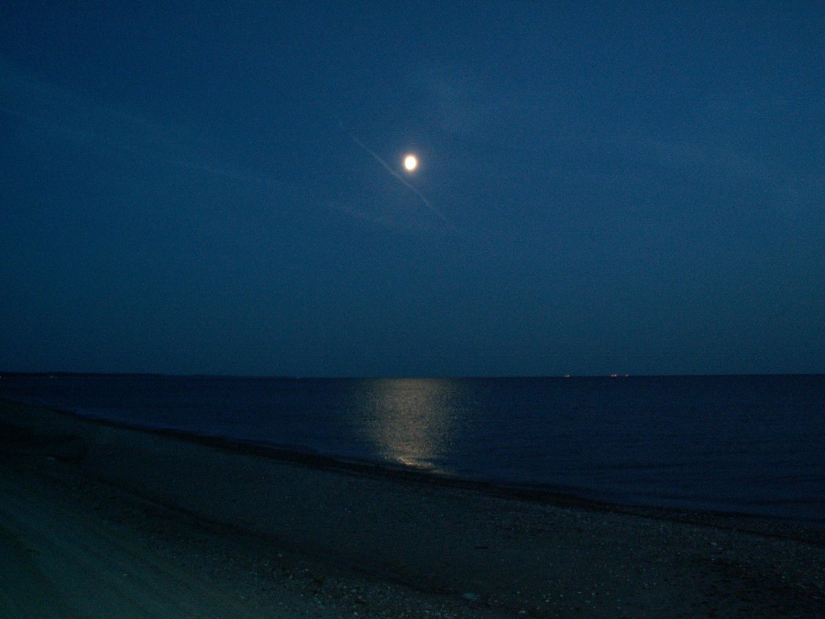 Азовское море ночью