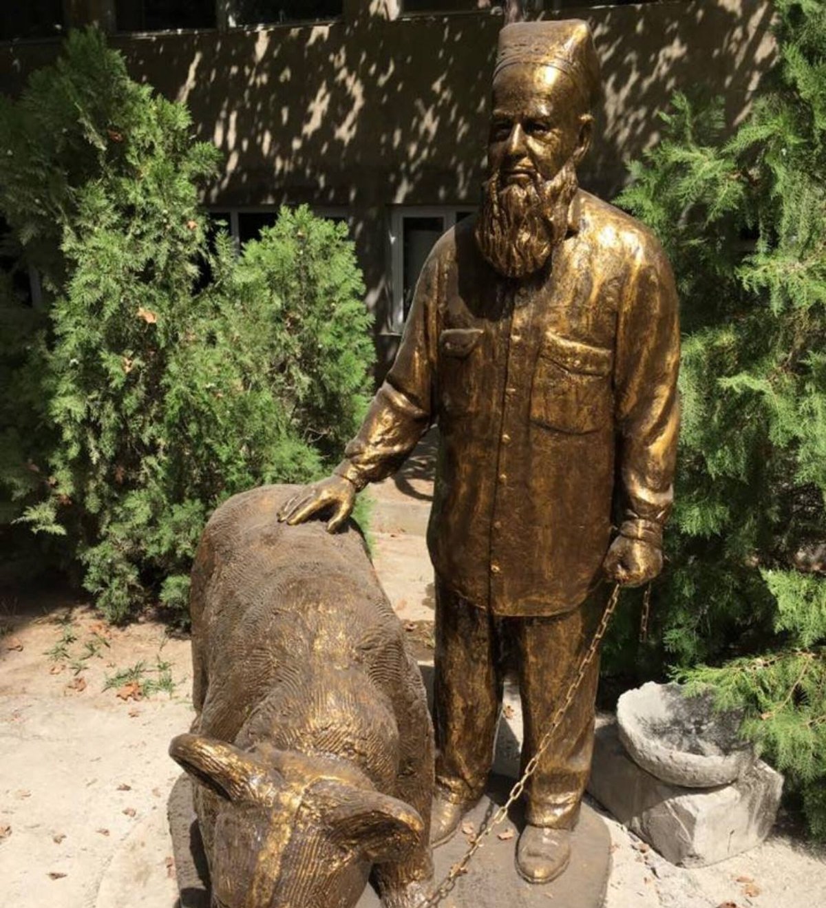Медведица Маша в Душанбе