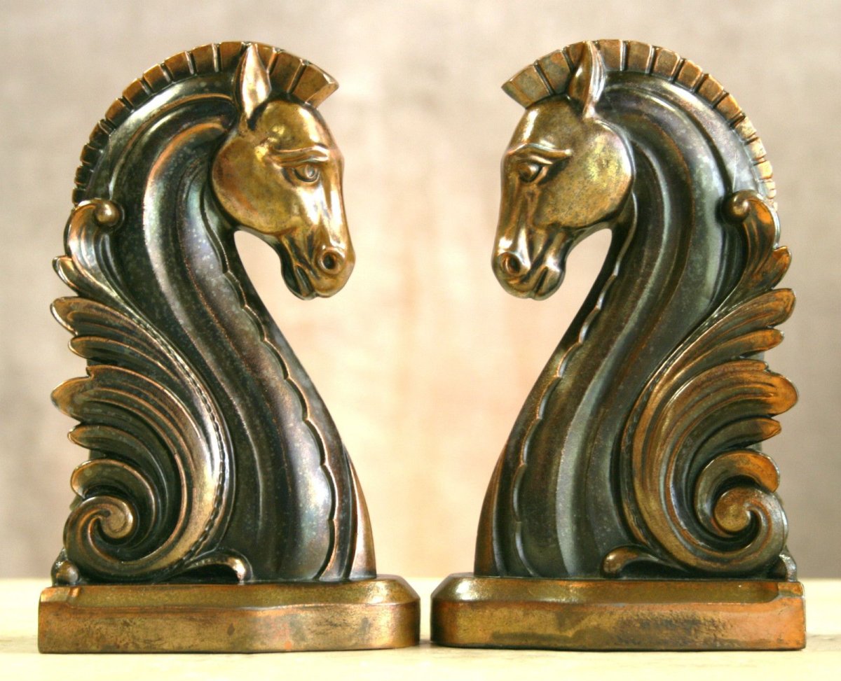Скульптуры Эрте (Тыртова романа).